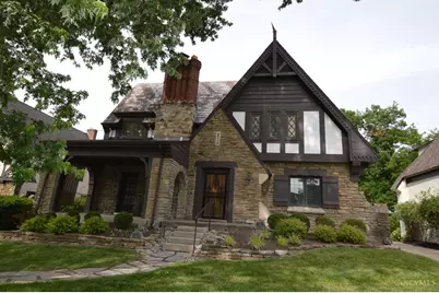 806 Mannington Avenue, Cincinnati, OH 45226 - Photo 1