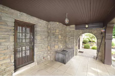 806 Mannington Avenue, Cincinnati, OH 45226 - Photo 4
