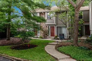 9964 Timbers Dr, Blue Ash, OH 45242 - Photo 1