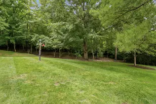 23 Diplomat Dr, Cincinnati, OH 45215 - Photo 98