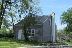 251 Harvest Ln, Reading, OH 45237 - Photo 1