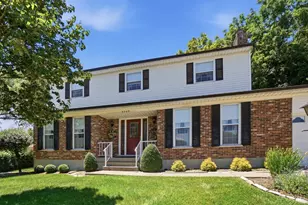 6365 Melissaview Ct, Green Township, OH 45248 - Photo 2