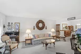 6365 Melissaview Ct, Green Township, OH 45248 - Photo 8