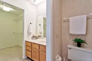 57 Evergreen Cir, Wyoming, OH 45215 - Photo 14