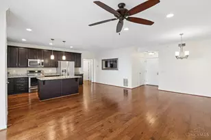 3390 Wasson Rd, Cincinnati, OH 45209 - Photo 12