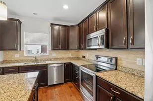 3390 Wasson Rd, Cincinnati, OH 45209 - Photo 16