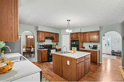 7565 Turnberry Court, Maineville, OH 45039 - Photo 10