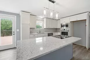 7660 Topridge Dr, West Chester, OH 45069 - Photo 12
