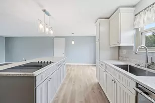 7660 Topridge Dr, West Chester, OH 45069 - Photo 14