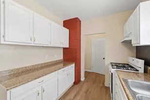 3329 Hackberry St, Cincinnati, OH 45207 - Photo 4