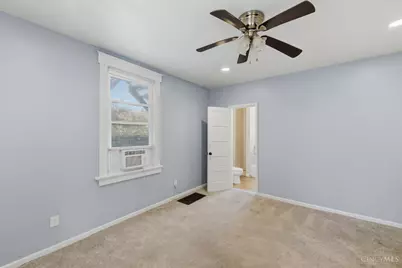 3329 Hackberry Street, Cincinnati, OH 45207 - Photo 16