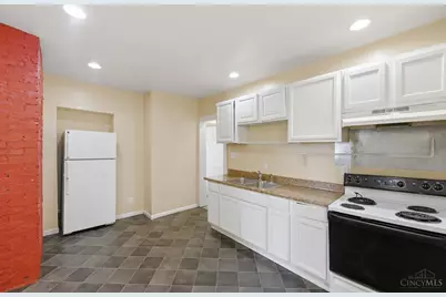3329 Hackberry Street, Cincinnati, OH 45207 - Photo 20