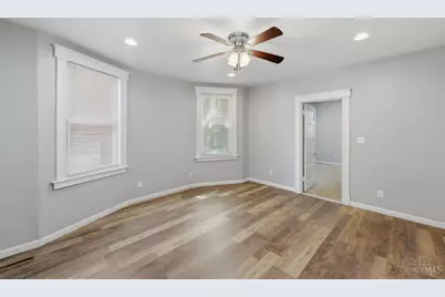 3329 Hackberry Street, Cincinnati, OH 45207 - Photo 12