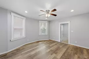 3329 Hackberry St, Cincinnati, OH 45207 - Photo 12