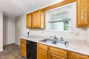 1730 Bloomingdale Ave, Cincinnati, OH 45230 - Photo 16