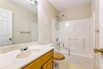 1730 Bloomingdale Avenue, Cincinnati, OH 45230 - Photo 22