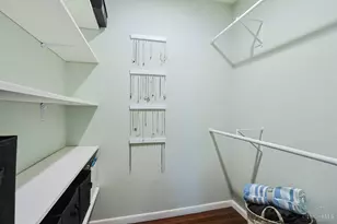 9184 Millcliff Dr, Springfield Township, OH 45231 - Photo 20