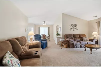 5220 Eaglesnest Drive #11, Green Township, OH 45248 - Photo 10