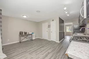 7359 Estate Ct, Springfield Township, OH 45224 - Photo 4