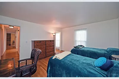 1817 Loisdale Court, Cincinnati, OH 45255 - Photo 24
