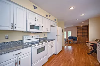 1817 Loisdale Court, Cincinnati, OH 45255 - Photo 12