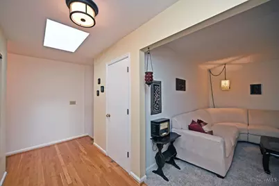 1817 Loisdale Court, Cincinnati, OH 45255 - Photo 4