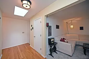 1817 Loisdale Ct, Anderson Township, OH 45255 - Photo 4