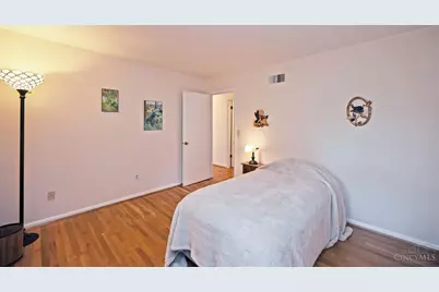 1817 Loisdale Court, Cincinnati, OH 45255 - Photo 30