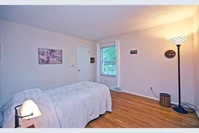 1817 Loisdale Court, Cincinnati, OH 45255 - Photo 28