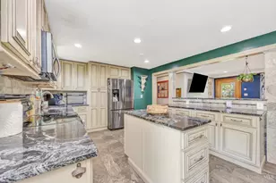 451 Beech Tree Ln, Union Township, OH 45244 - Photo 14