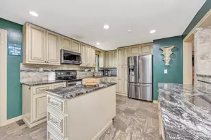 451 Beech Tree Ln, Union Township, OH 45244 - Photo 16
