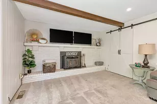 7300 Pickway Dr, Miami Township, OH 45233 - Photo 18