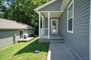 113 Springlake Ave, Hillsboro, OH 45133 - Photo 2