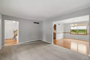5441 Longlake Ct, Colerain Township, OH 45247 - Photo 14