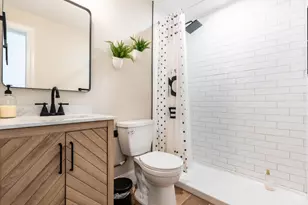 2237 Loth St, Cincinnati, OH 45219 - Photo 28