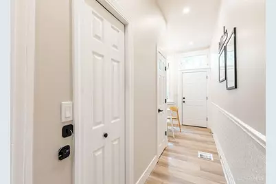 2237 Loth Street, Cincinnati, OH 45219 - Photo 10