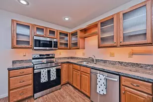 2310 Sylved Ln, Green Township, OH 45238 - Photo 16