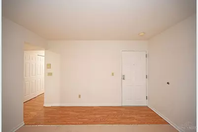 2310 Sylved Lane #10, Green Township, OH 45238 - Photo 8