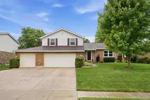 137 Palm Springs Dr, Fairfield, OH 45014 - Photo 2