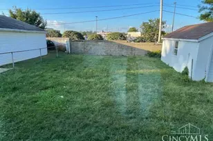 3562 Werk Rd, Cincinnati, OH 45248 - Photo 12