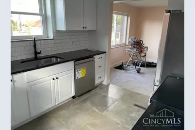 3562 Werk Road, Cincinnati, OH 45248 - Photo 6