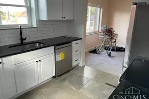 3562 Werk Rd, Cincinnati, OH 45248 - Photo 6
