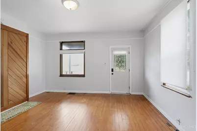 3935 Lovell Avenue, Cheviot, OH 45211 - Photo 8