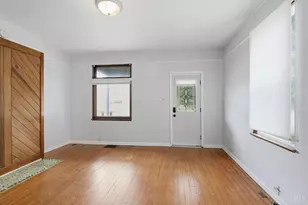 3935 Lovell Ave, Cheviot, OH 45211 - Photo 8
