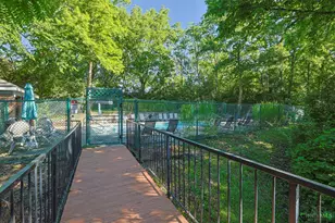 1544 W Galbraith Rd, Cincinnati, OH 45231 - Photo 30