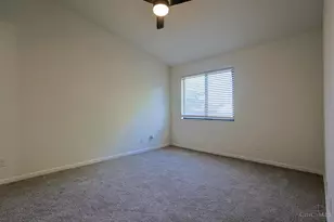 1544 W Galbraith Rd, Cincinnati, OH 45231 - Photo 22