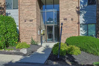 1544 W Galbraith Road #106, Cincinnati, OH 45231 - Photo 2