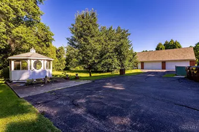 8085 Winton Road, Springfield Township, OH 45224 - Photo 4