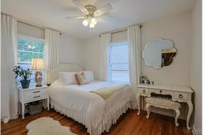 3557 Grandin Road, Cincinnati, OH 45226 - Photo 18