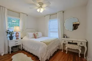 3557 Grandin Rd, Cincinnati, OH 45226 - Photo 18